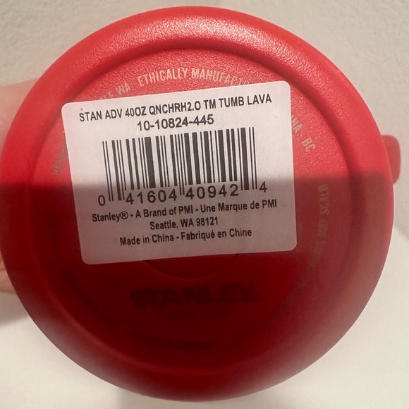 Stanley Lava Red Tumbler Water Cup 40 oz. Quencher H2.0 FlowState NEW - Picture 5 of 7